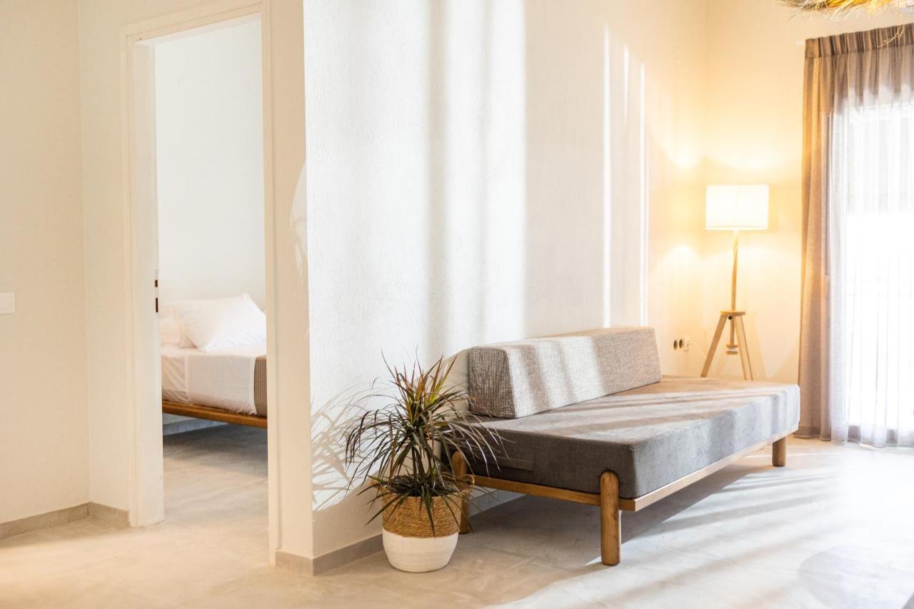 Dohos Skiathos Suites Ksanemos Exterior photo