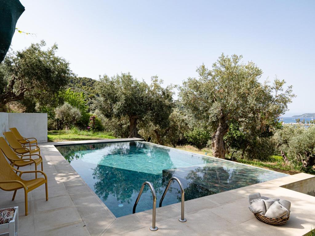 Dohos Skiathos Suites Ksanemos Exterior photo